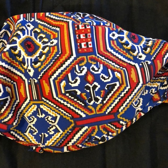 Jessica Simpson strapless bathing suit top - Picture 2 of 4